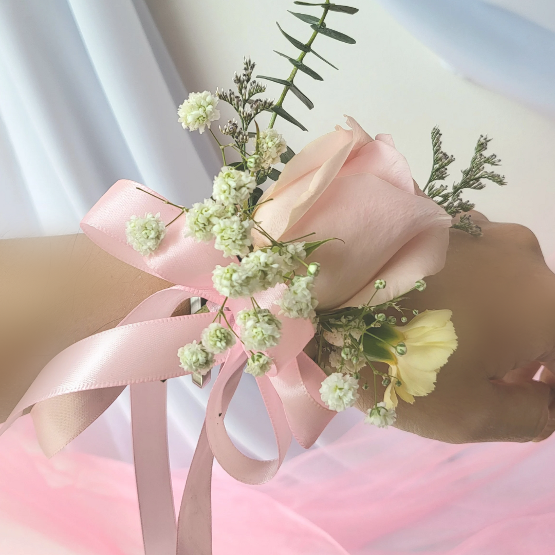 Wrist corsage 3 wedding ss2-flower-florist-florist-online-flower-delivery-kl-flower-petaling-jaya-florist-bouquet-red-rose
