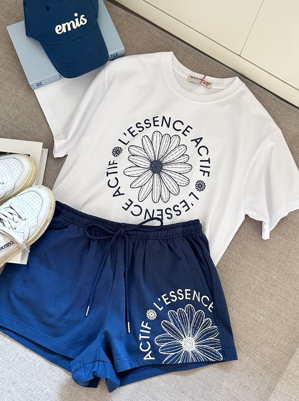 image_4E6DFFC0-D2C3-4913-8942-B416E3EE179E_1763367275