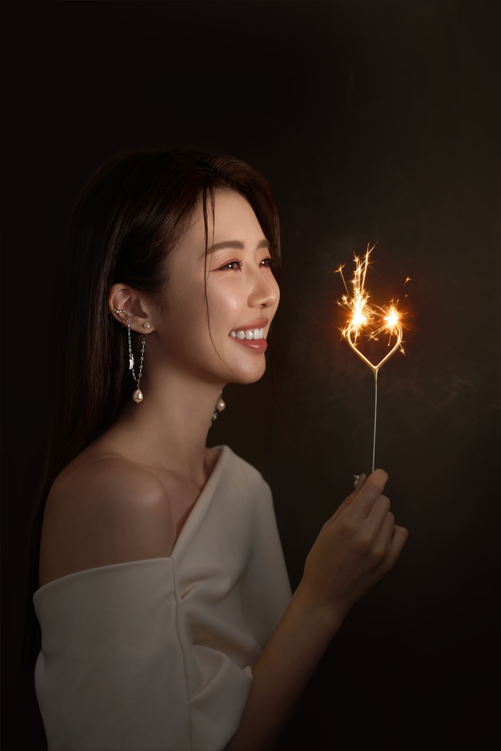 20251027肯瑞絲4652預覽