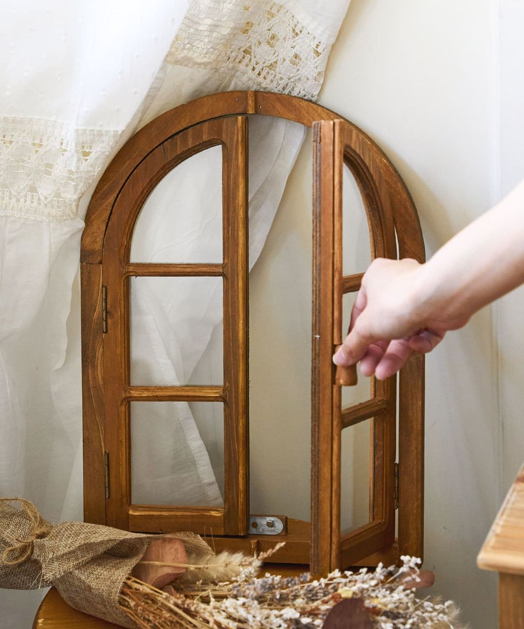 salut_(サリュ) 窓枠オブジェ/ナチュラルフレンチアンティーク (1)