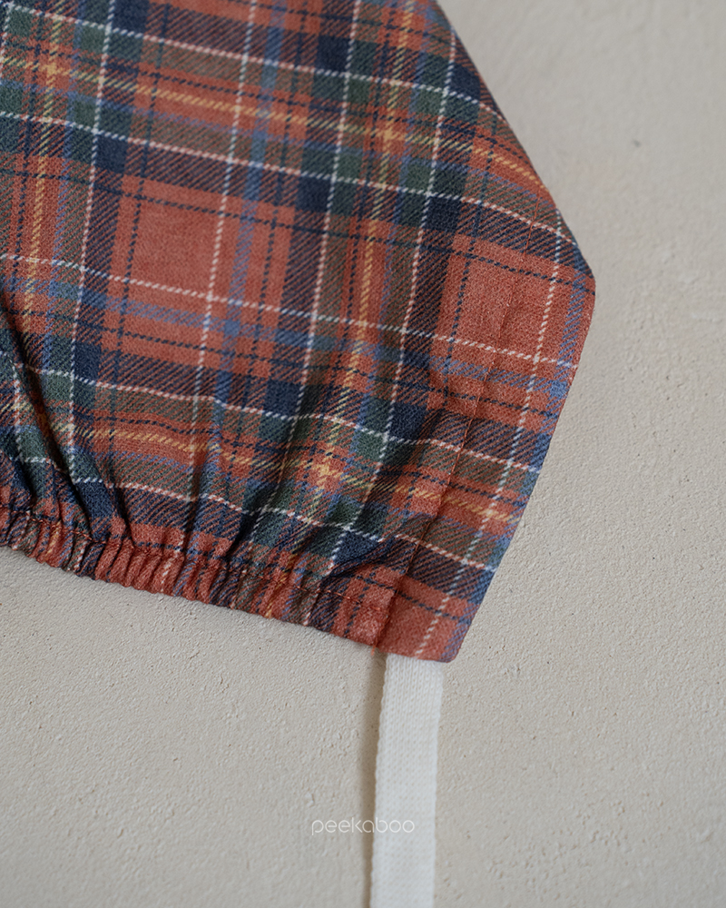 DSC0980020EBB3B5EC82AC