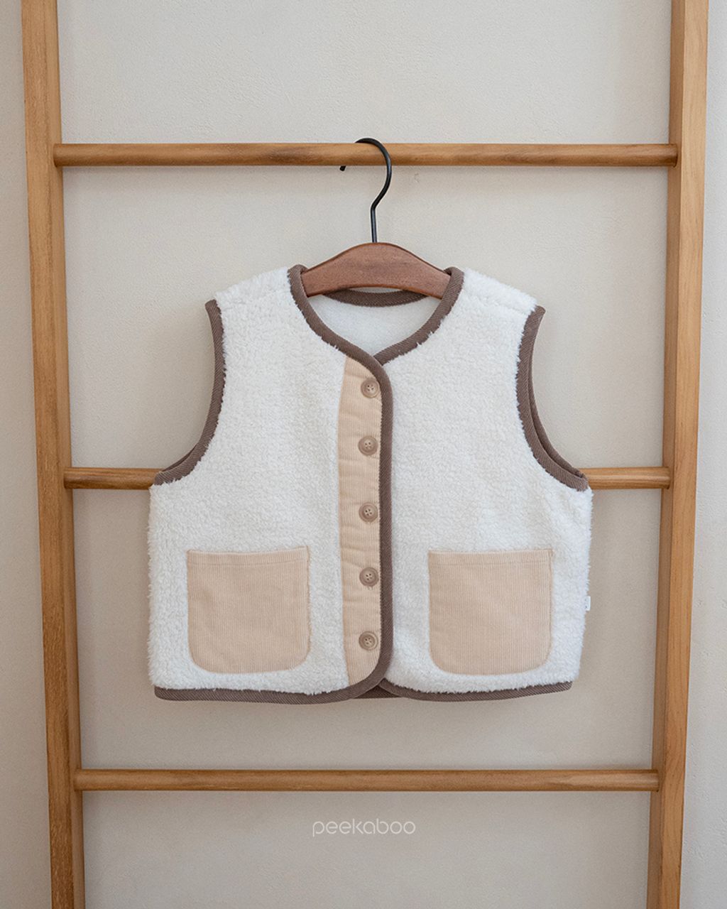 a4d2e9d424e29d00b7c2f359f087cc4b