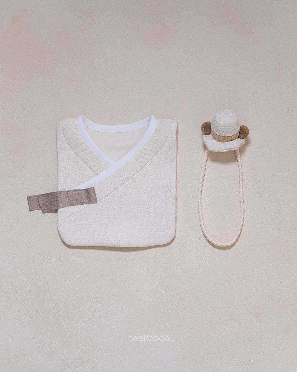 _DSC371020EBB3B5EC82AC