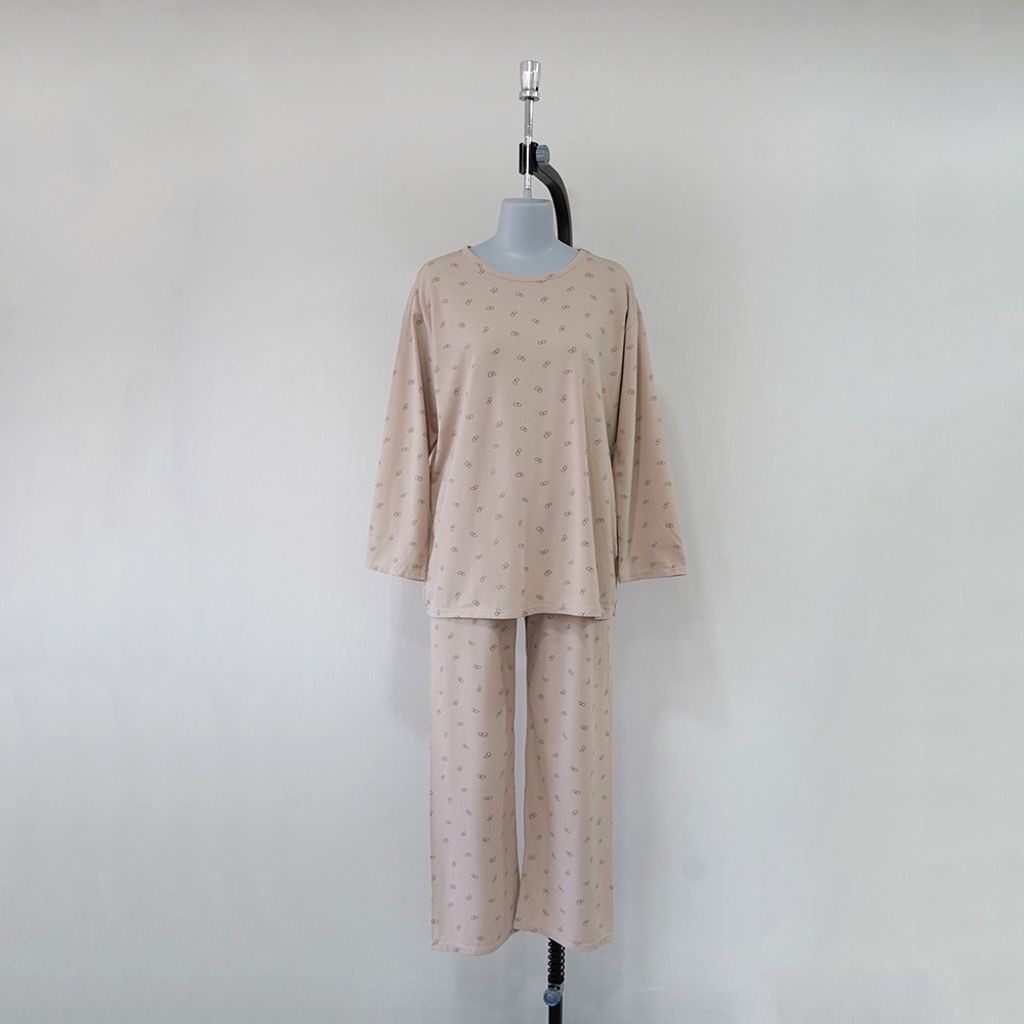 imgi_24_880af061489789254120ca7708752025