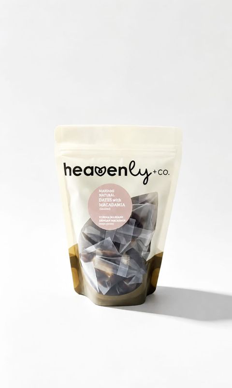 kurma with macadamia