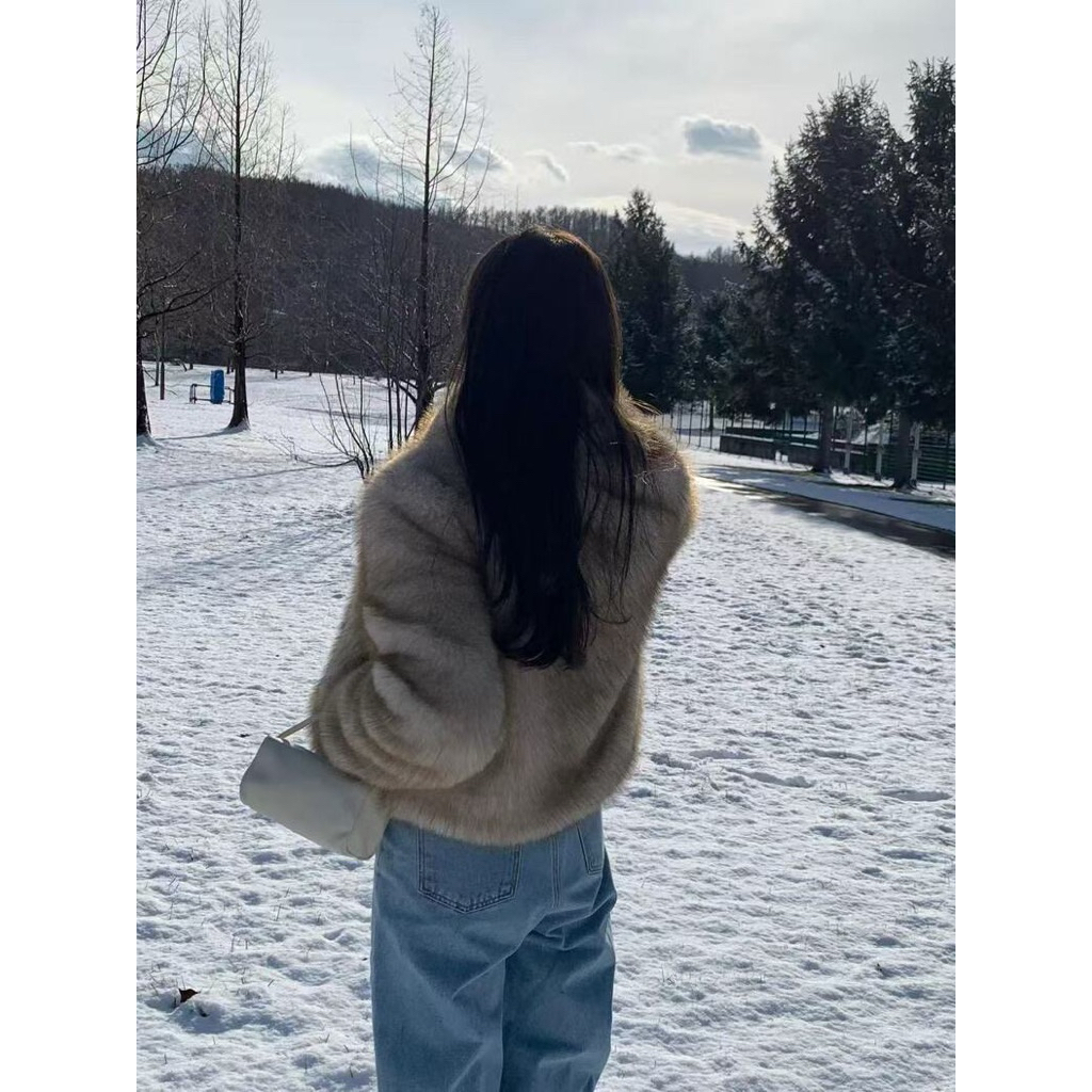 tw-11134207-820l6-mkclvd44ptzb12