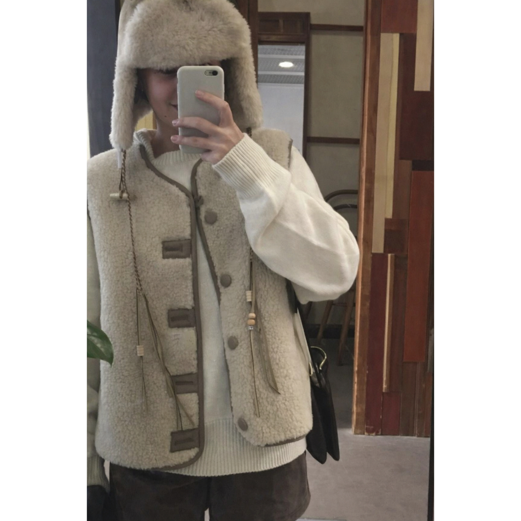 tw-11134207-820lg-mk21v5c8lf5x5a