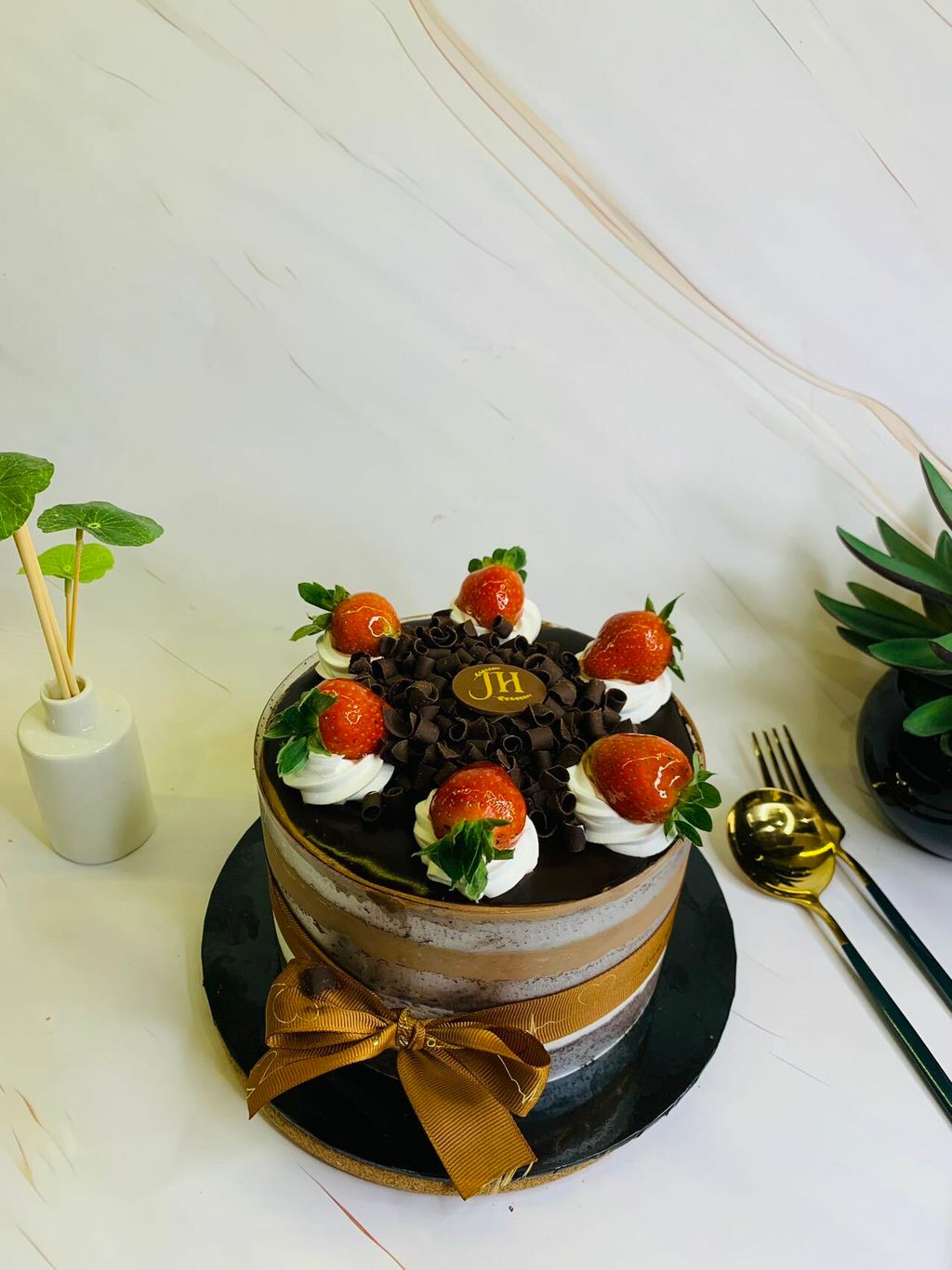 mmexport1670464909157