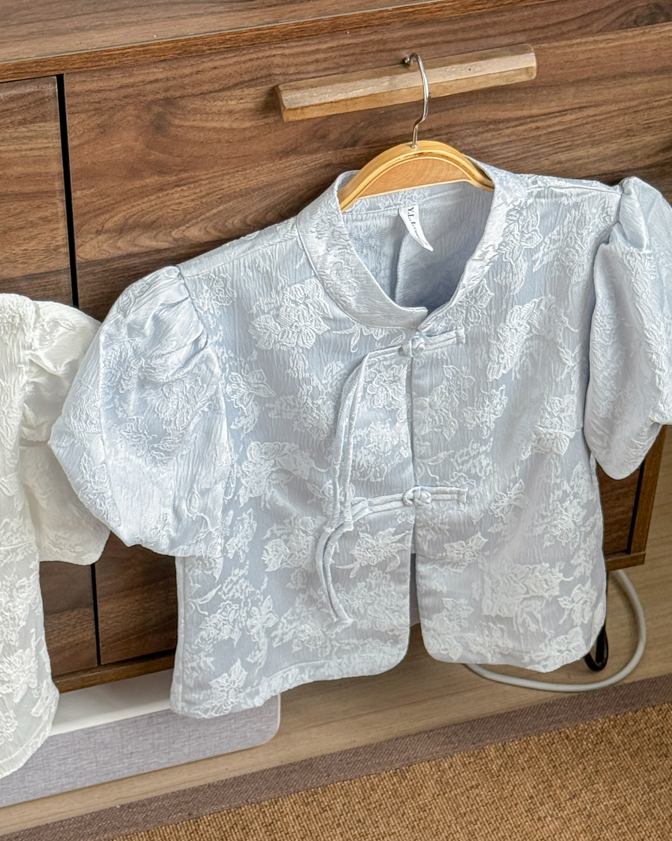 4637FB2C-AFA1-4076-9F02-FD7833856E4F