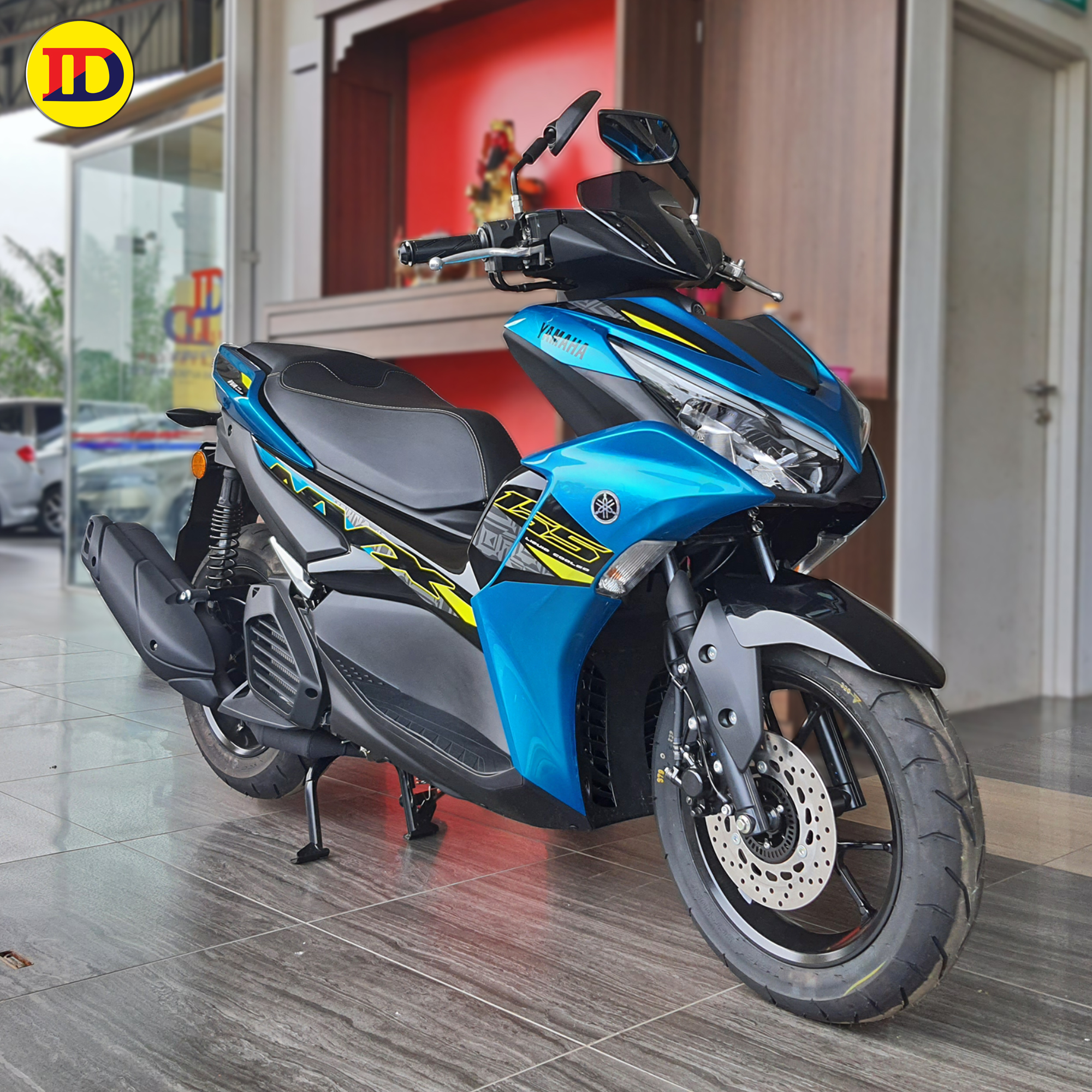 Yamaha NVX 155 Standard – INTI DERAS BIKE SDN BHD