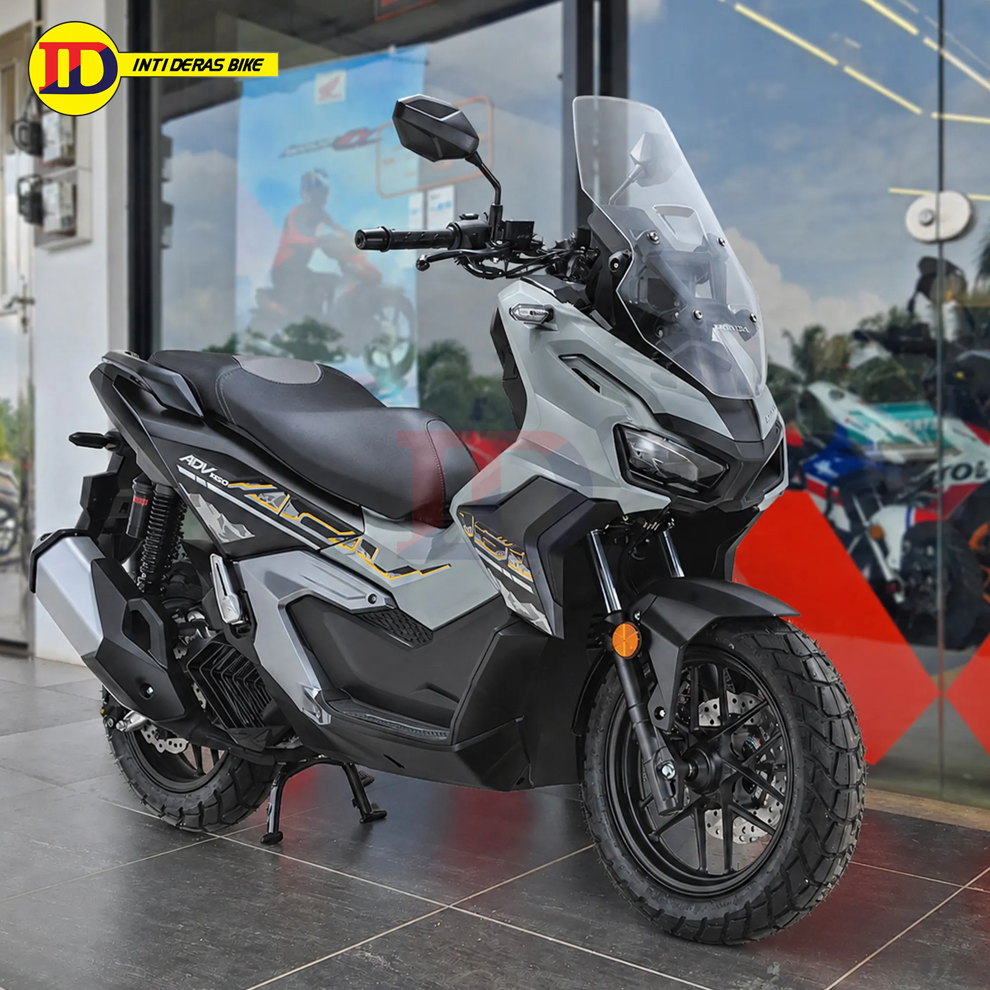 ADV 160 ABS Grey 1