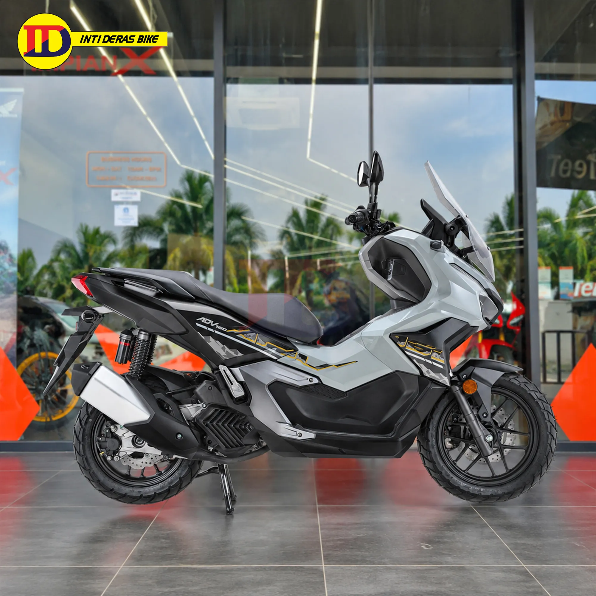 ADV 160 ABS Grey 2