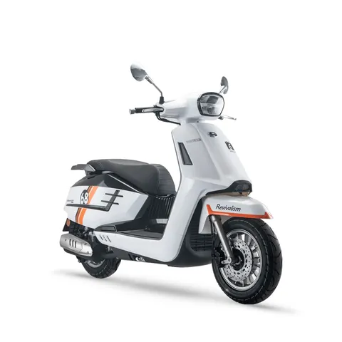 Moucca 250 White web
