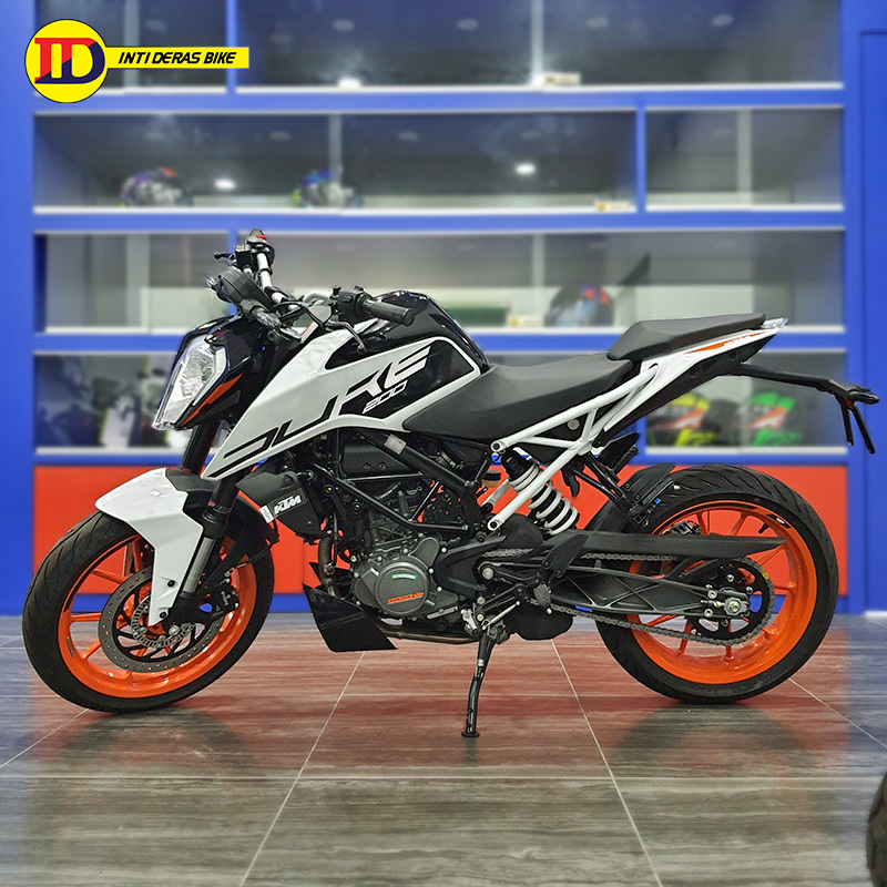 KTM 200 DUKE – INTI DERAS BIKE SDN BHD