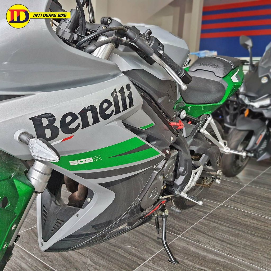 Benelli 302R (2).jpg