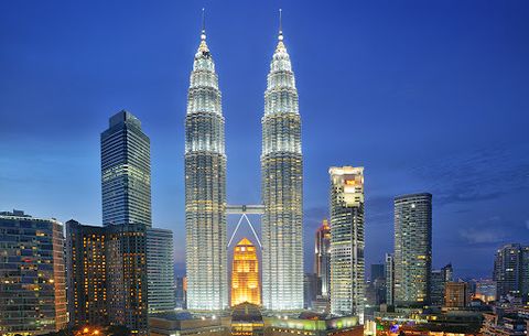 Petronas Twin Towerrs.jpg