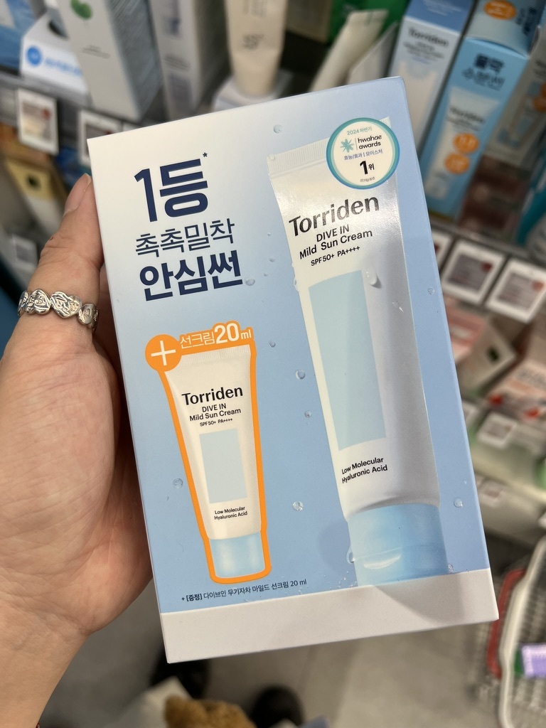 E9E122F9-5D7E-4FB1-92B5-4A6843360DE3_1_105_c