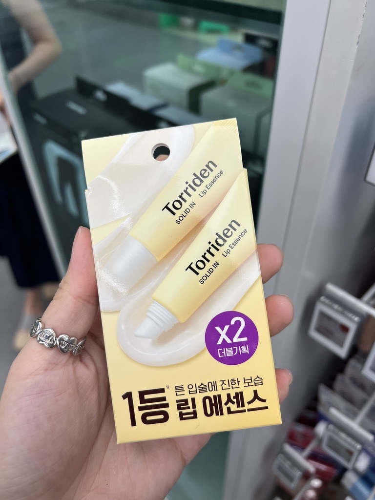 CB5C3031-9492-4DEE-978A-9A478C84C816_1_105_c