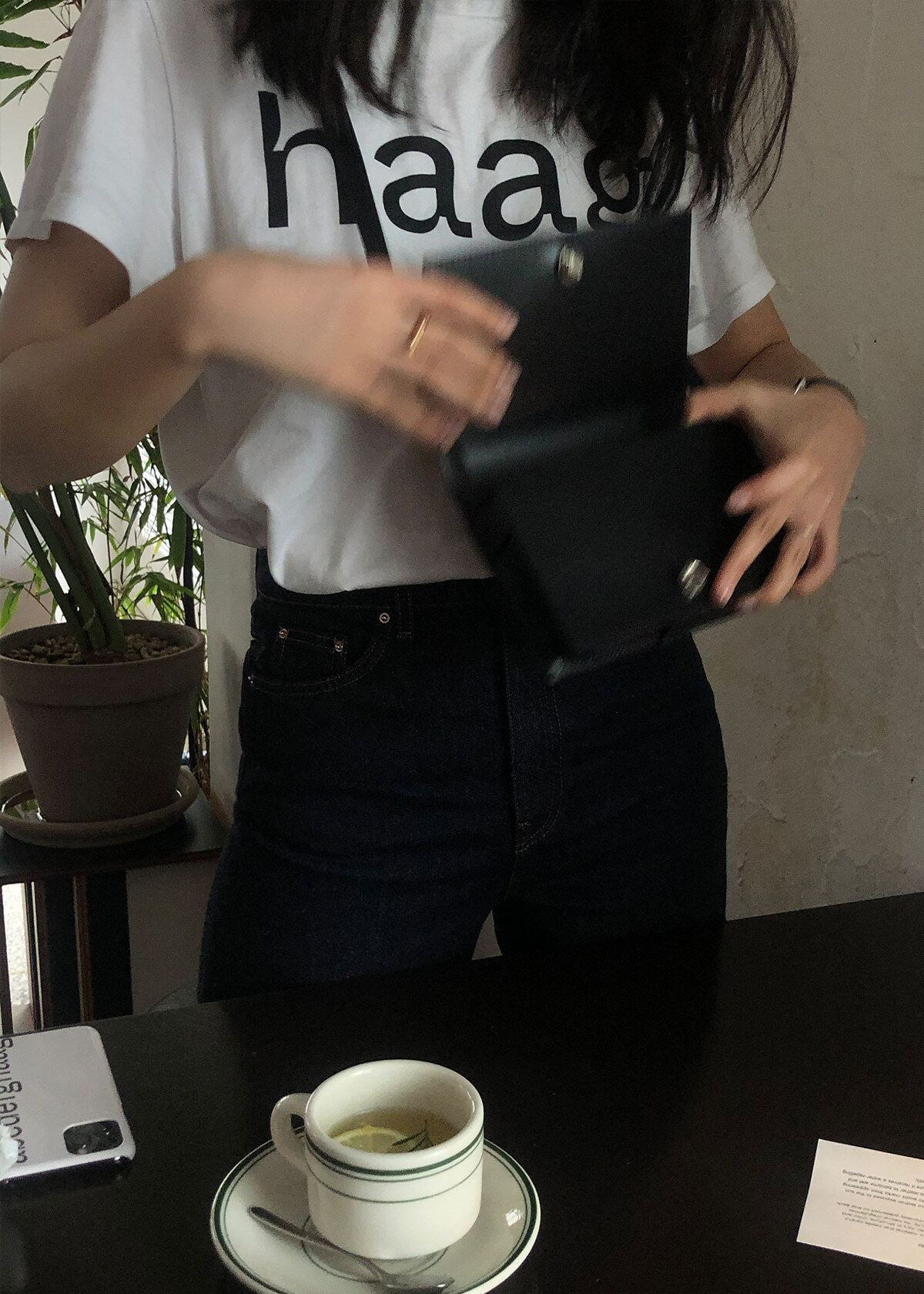 19fe1fa43649a62bc66eb767fa7e4412