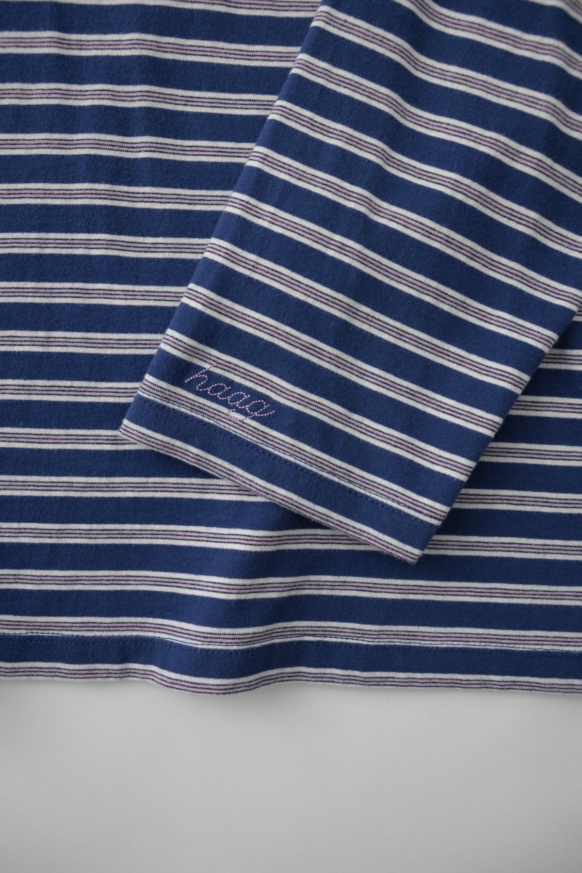 a20comfy20stripe20t-sh28navy29-cutout3