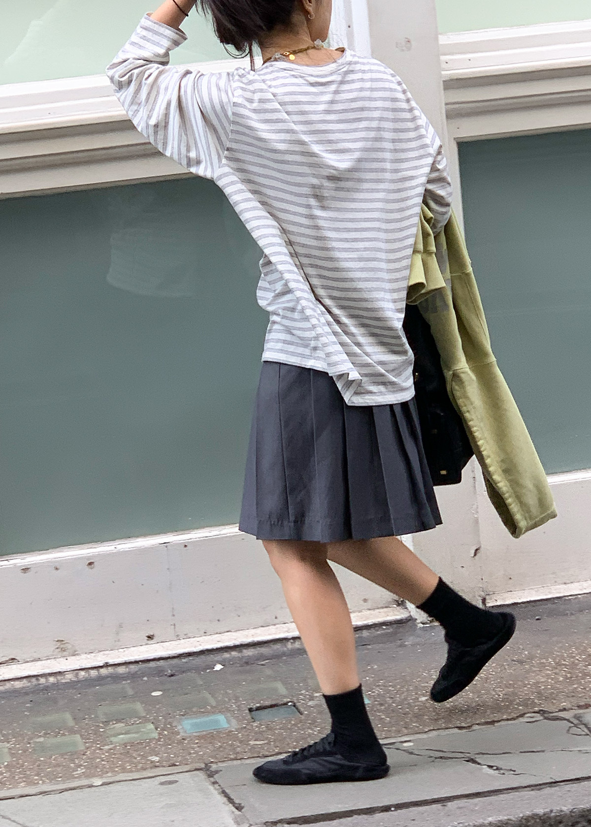 42e870af7bfa6729203f887f6d896ccd