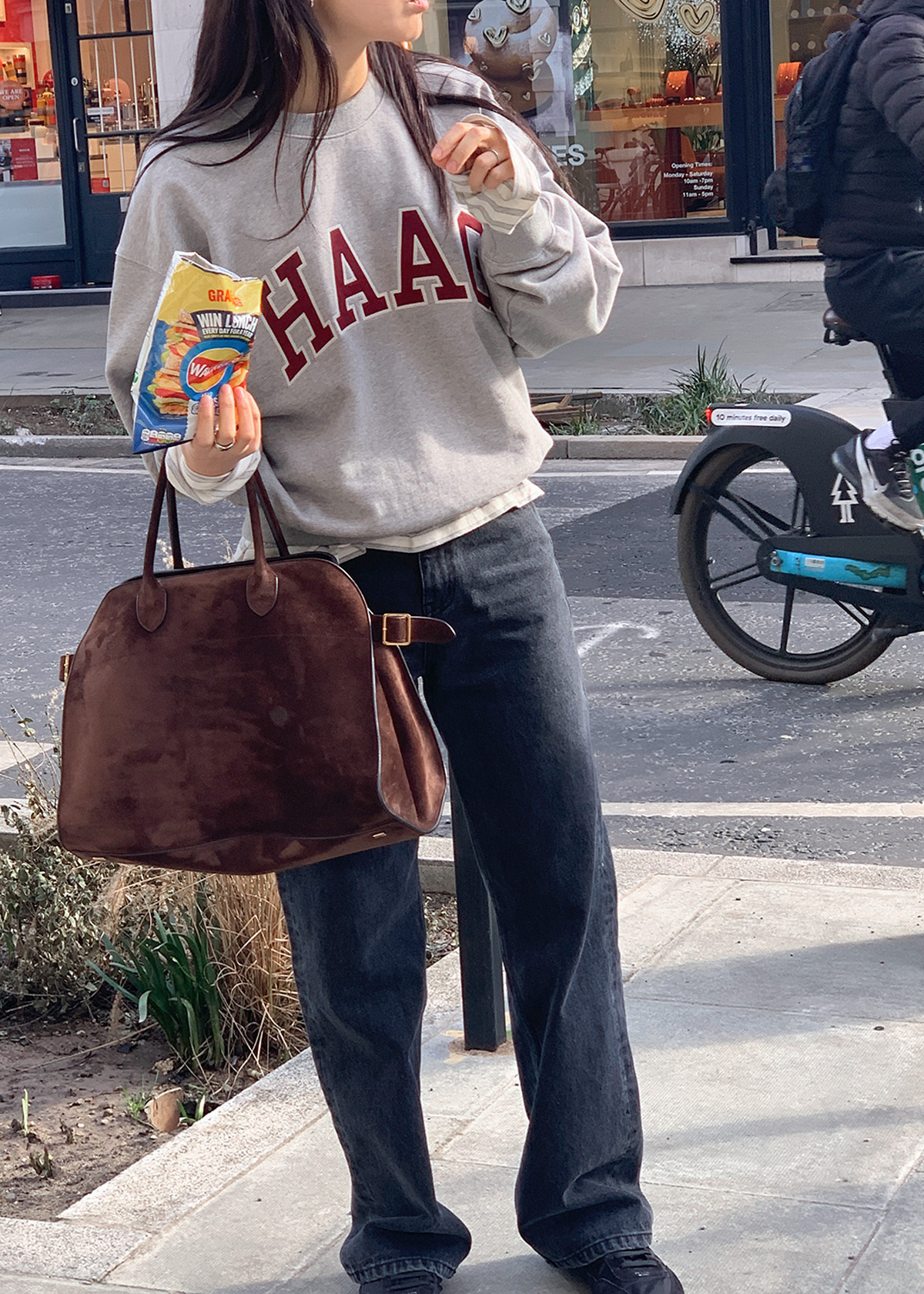 412ac8e0585ad22c11165ca93d7a811e