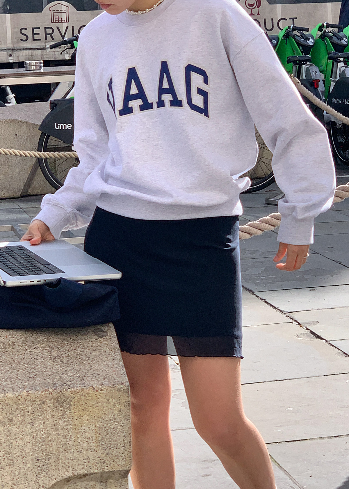 copy-1742215563-a20haag20sweatshirt28light20grey29-description6