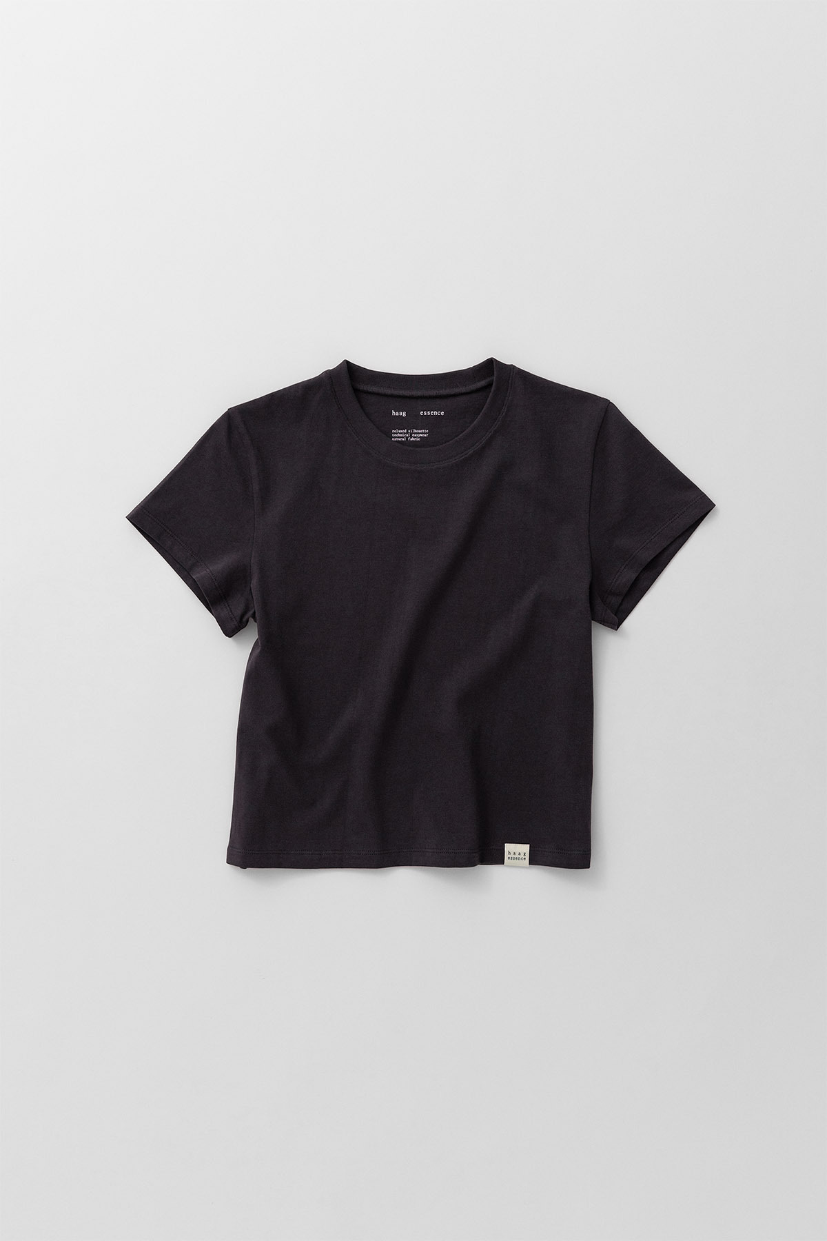 minimal20t-sh28charcoal29_0001_HG-084