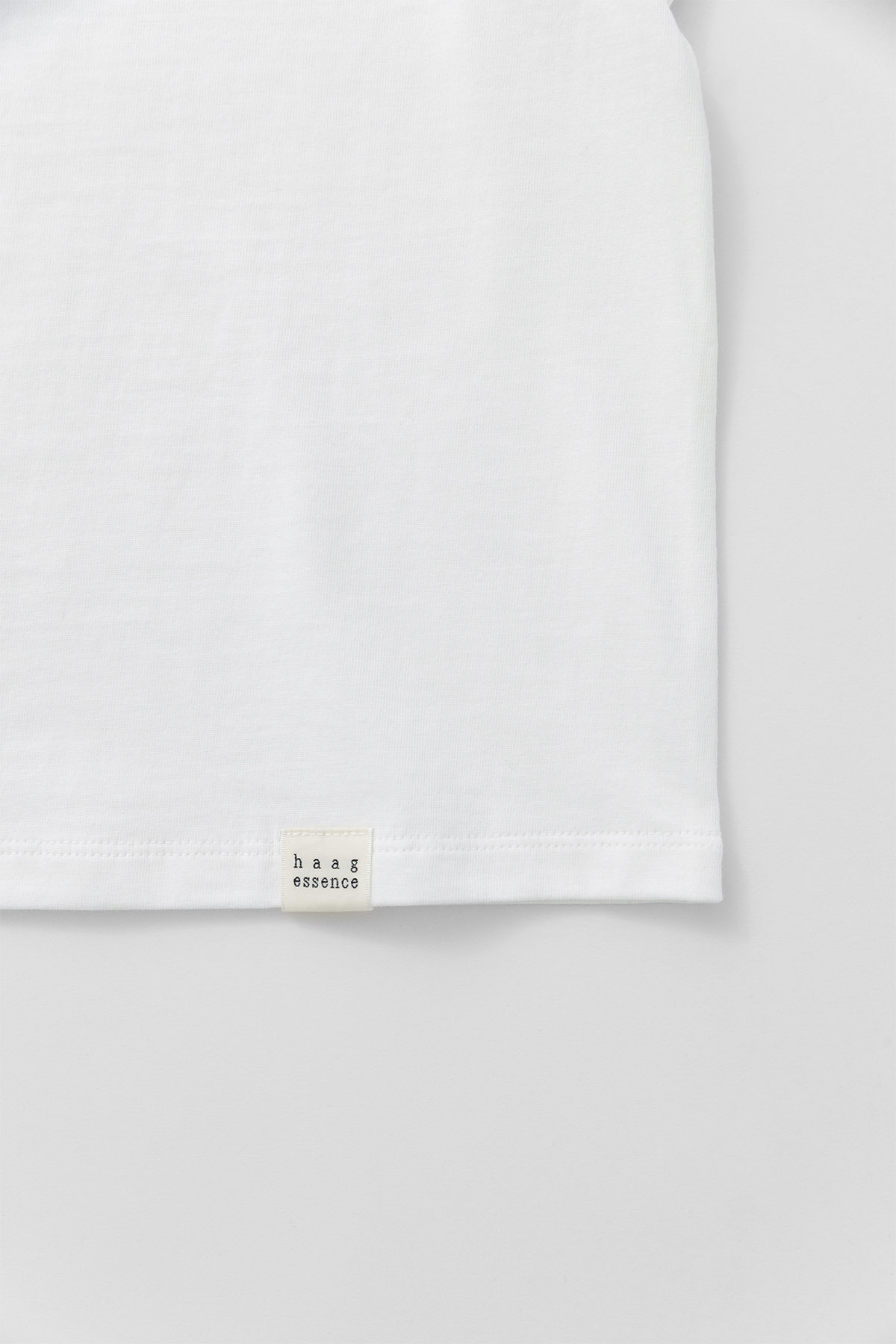 minimal20t-sh28white29_0000_HG-049