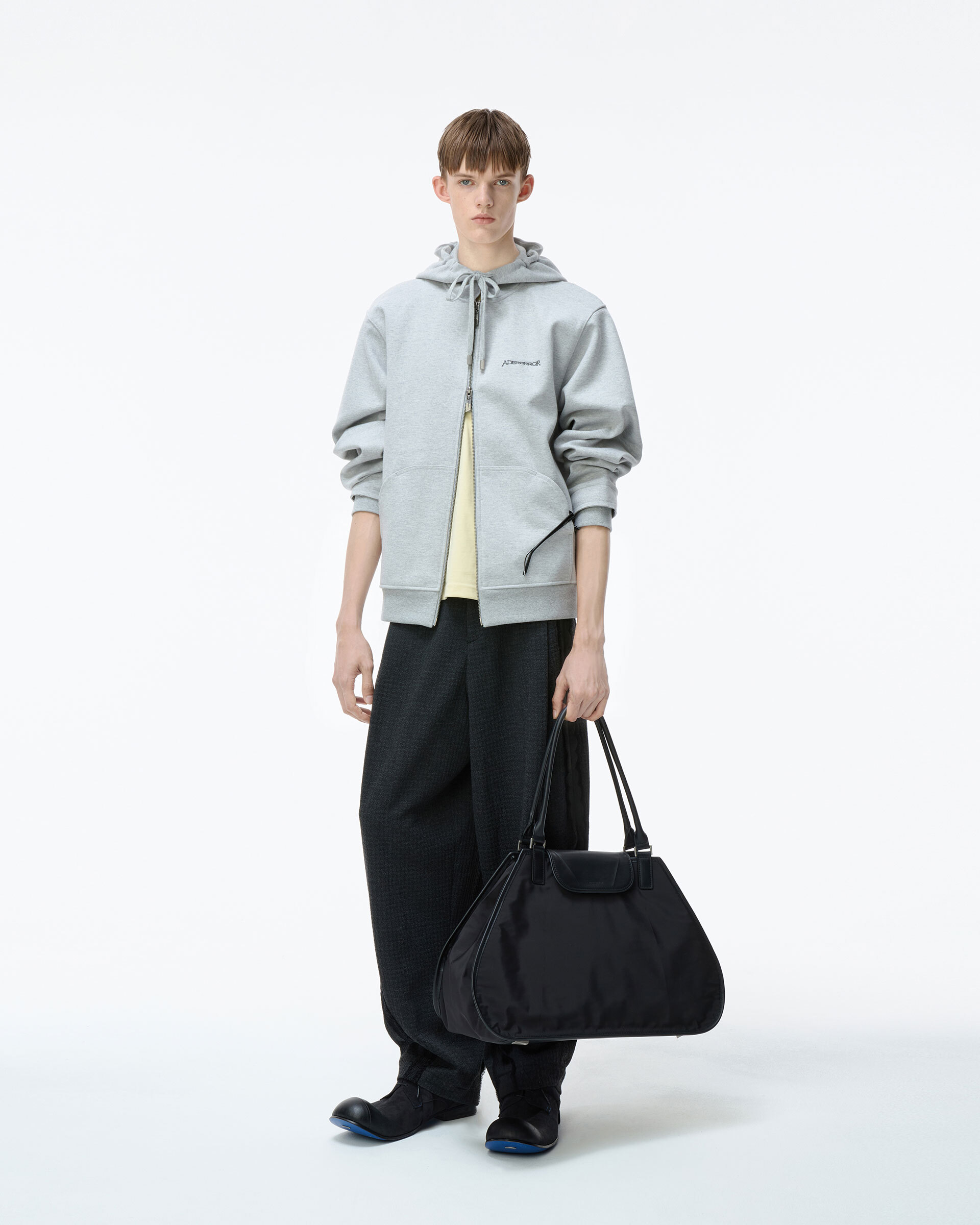 1759393280&&BO01FWHD0404GR_M_1