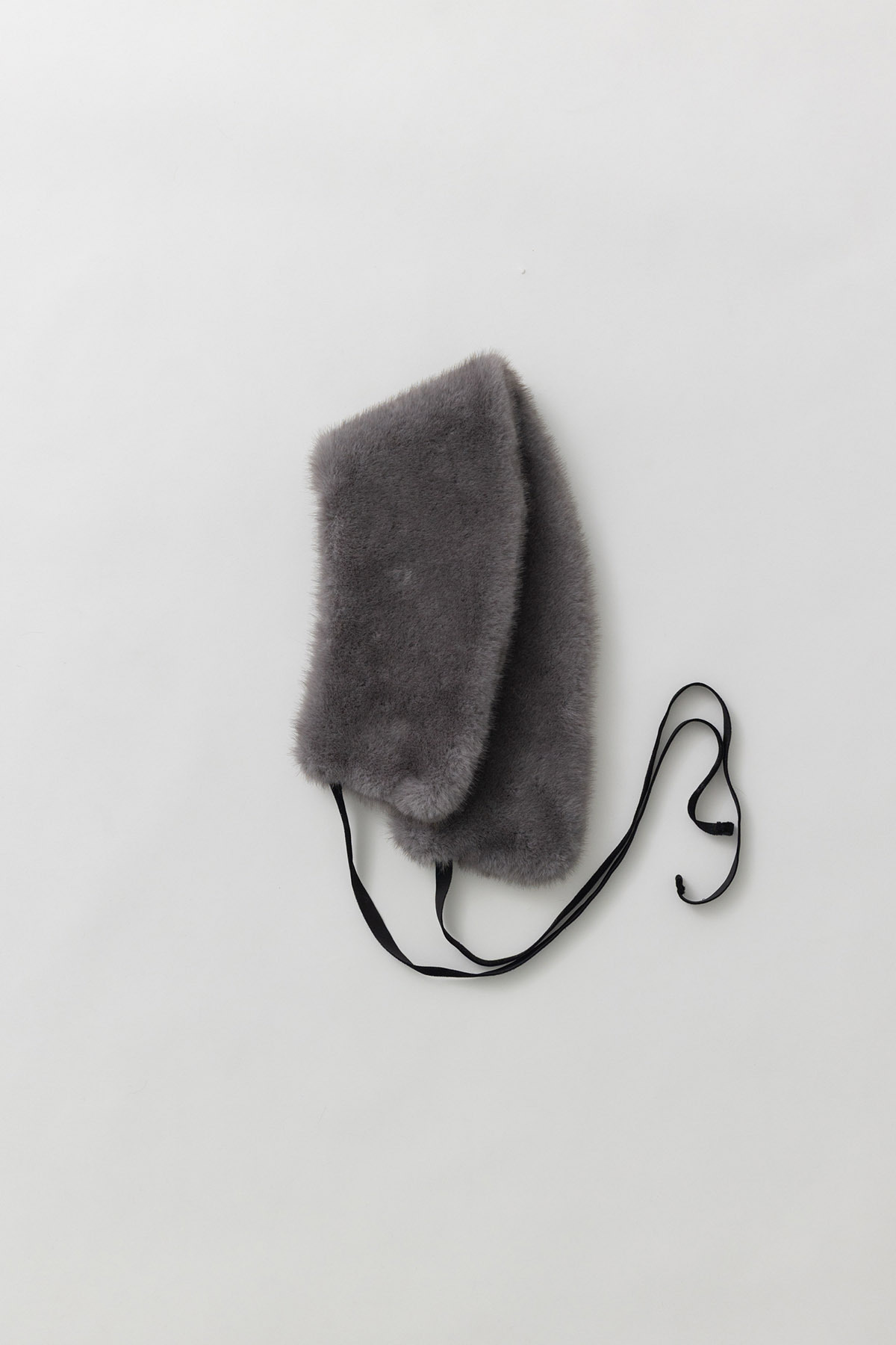 a20fur20muffler28grey29-cutout2