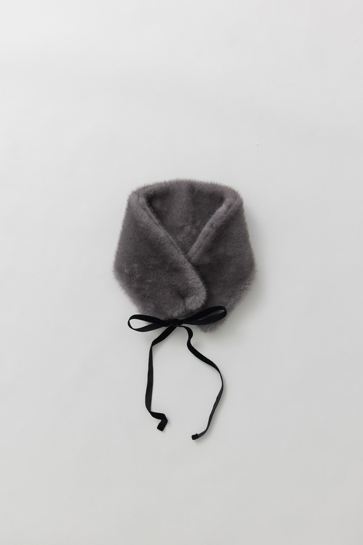 a20fur20muffler28grey29-cutout1