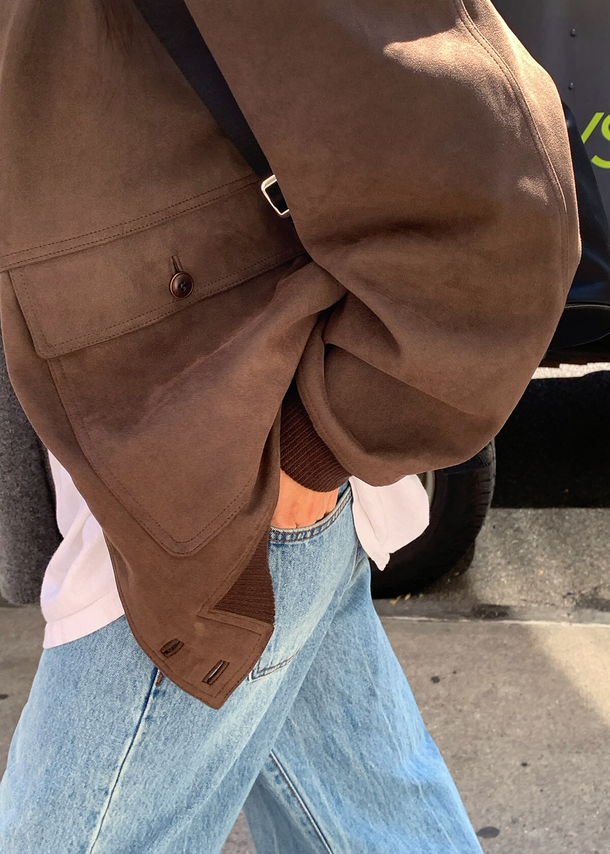 f40fe4adb3d1b1b4f3f851ab6f6d6e41