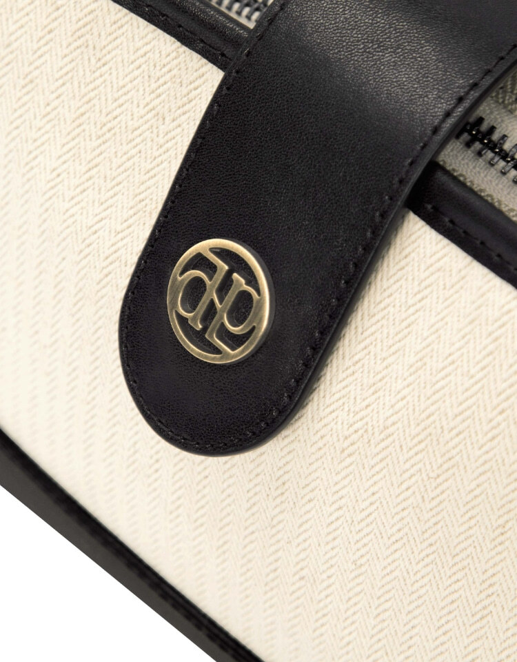 d51ad93dd8d3496a583c9b56fab76a4f