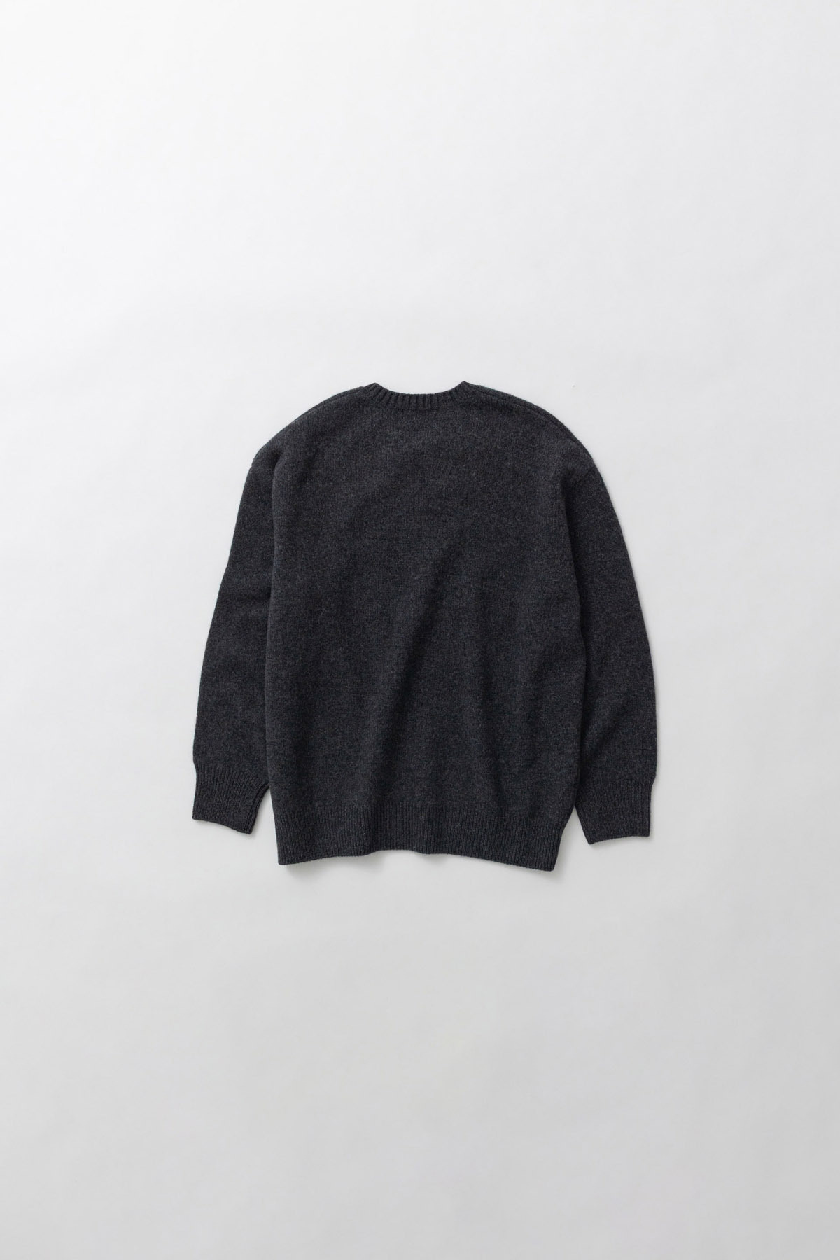 a20round20knit28charcoal29-cutout2