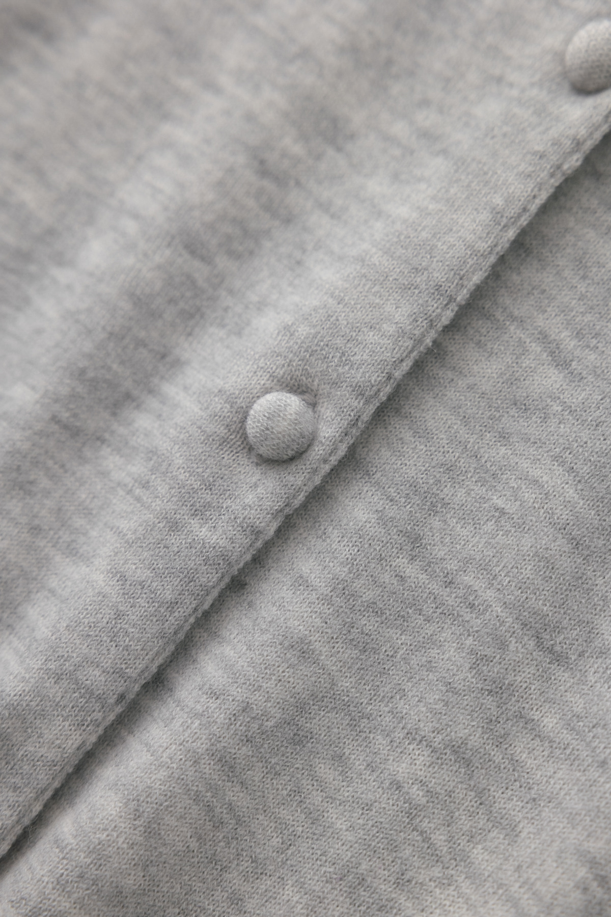 a20beans20cardigan28light20grey29-cutout4