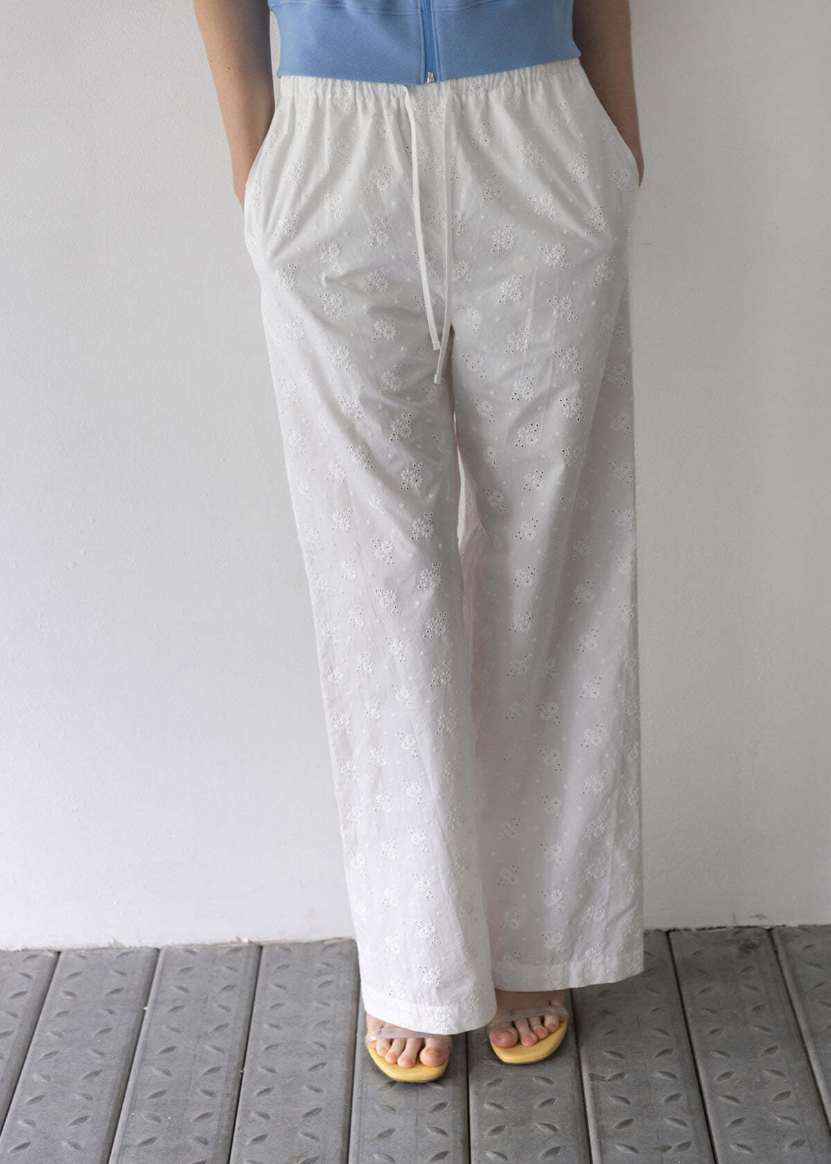 4bee8e1697de4a3ffded98a87f434814