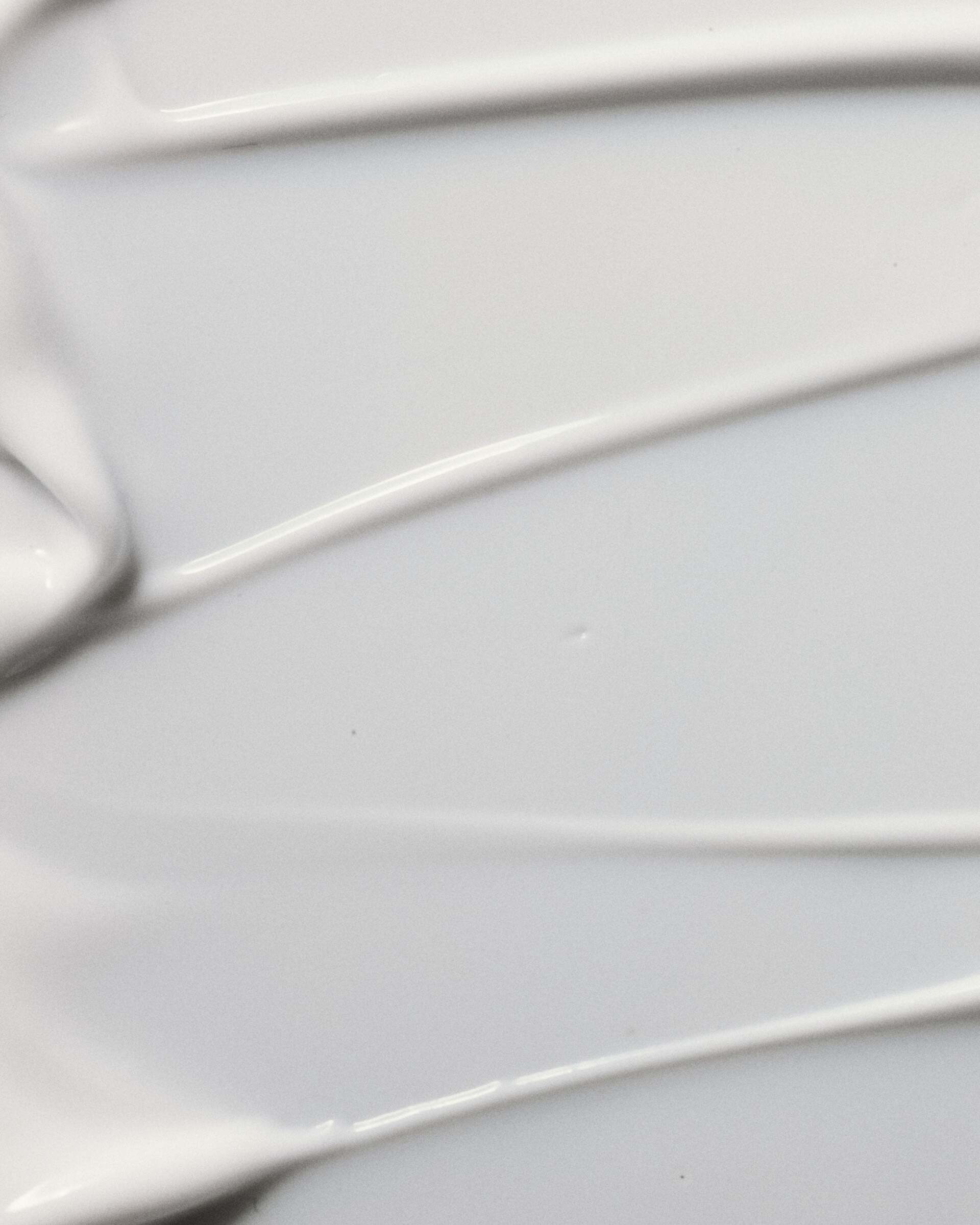 tenui_feather_bare_lotion_0513_7341115d-4ccc-4d47-8358-9b2773c47d56