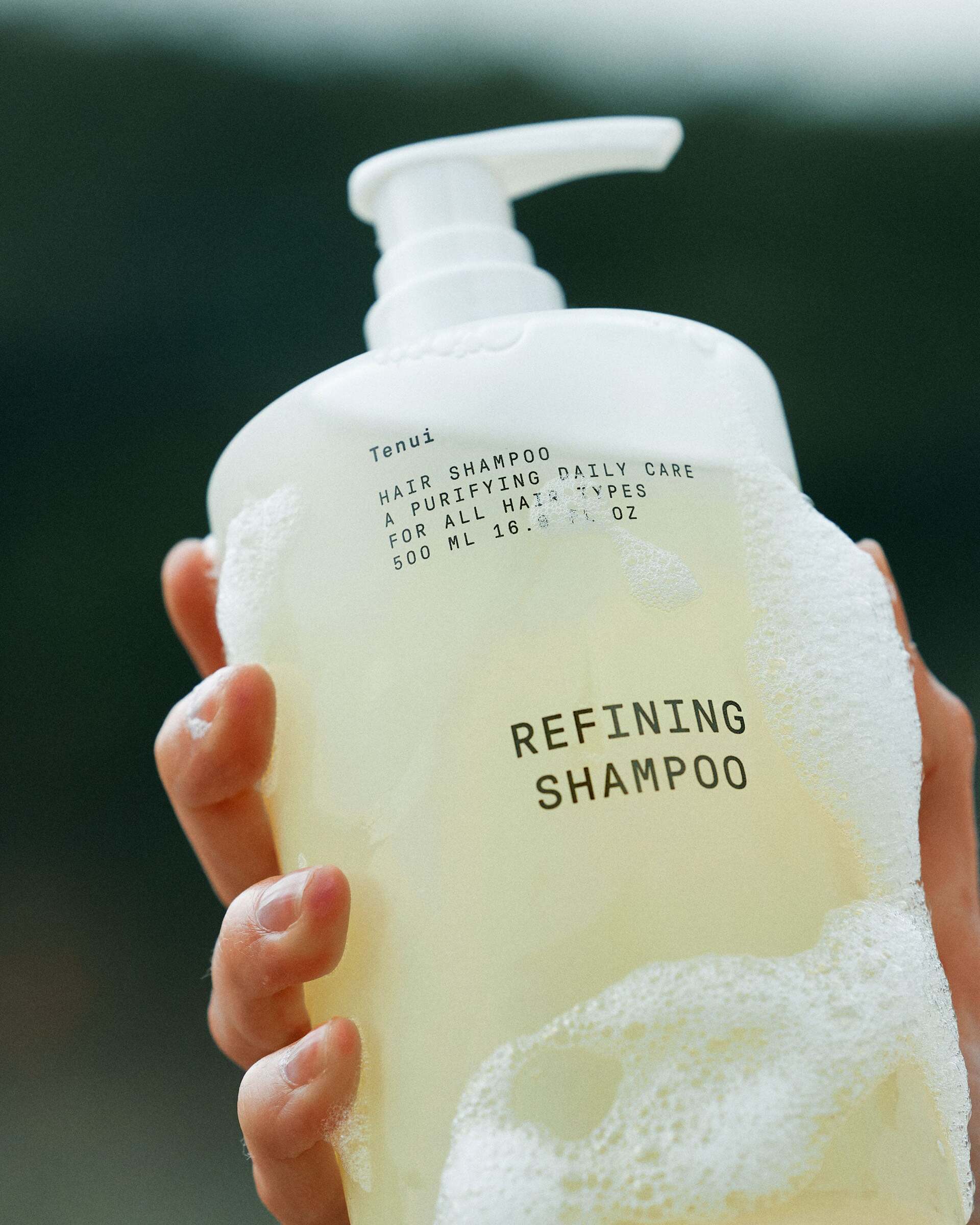 Refining-Shampoo-For-Hair-and-Scalp-07