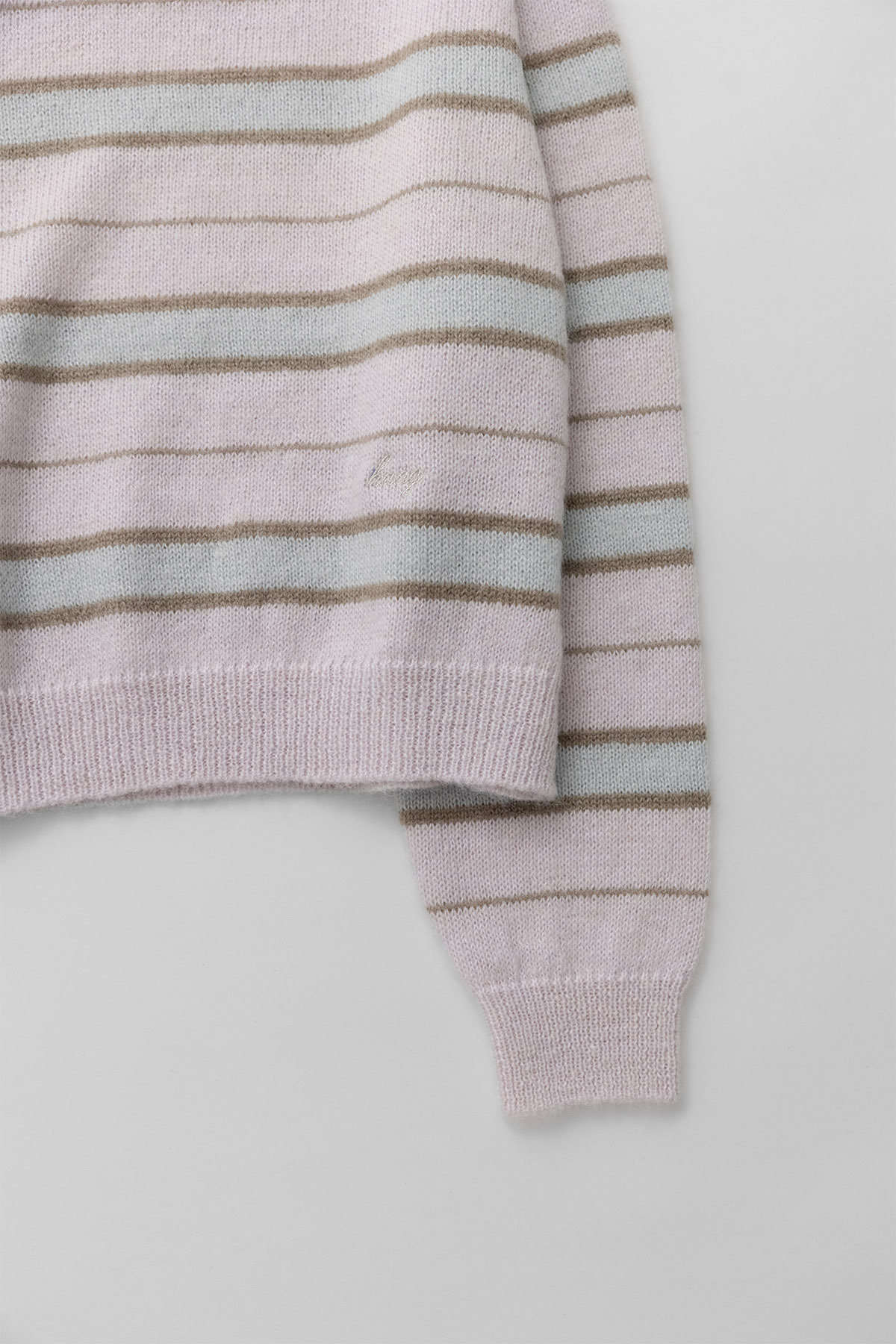 a20fuzzy20sweater28pale20pink29-cutout3