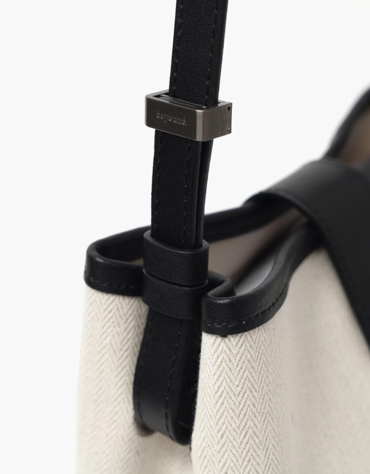 a021c1a954ea2d415750b2c9c744f6d1