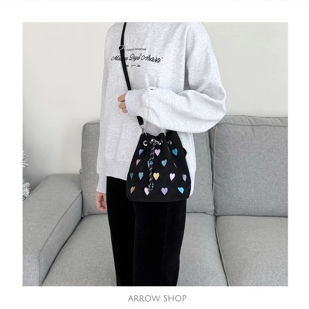 tw-11134207-7r990-lrud96qgt154c8