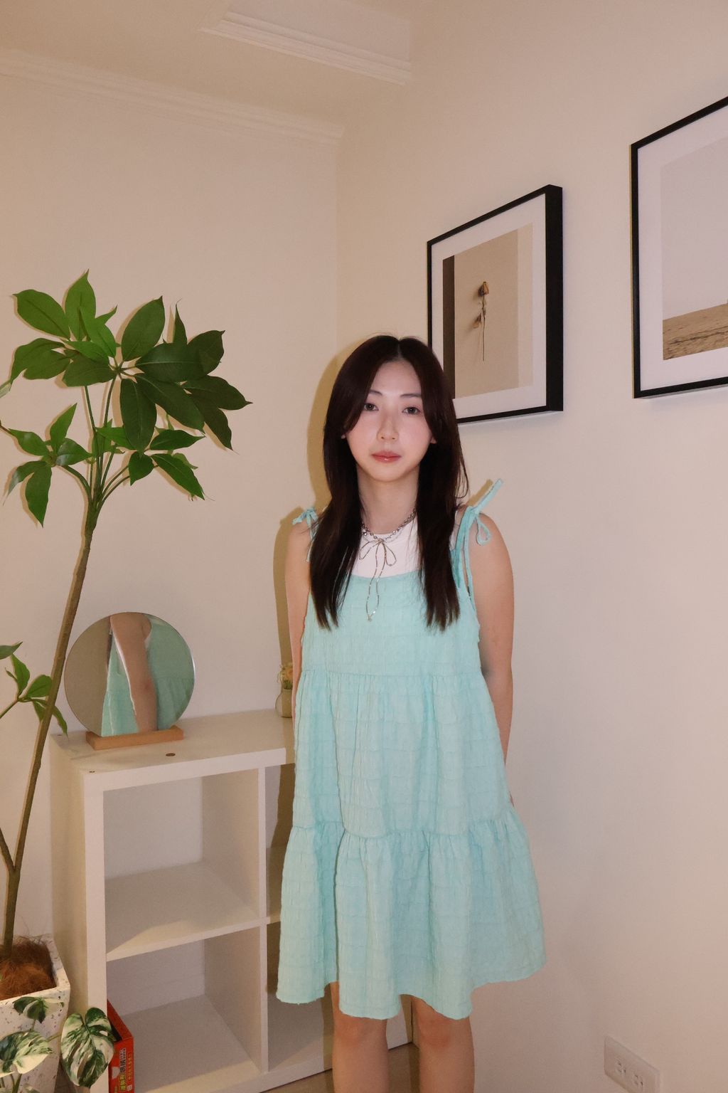 75FDE187-27FB-4A40-887F-7A806D633C23