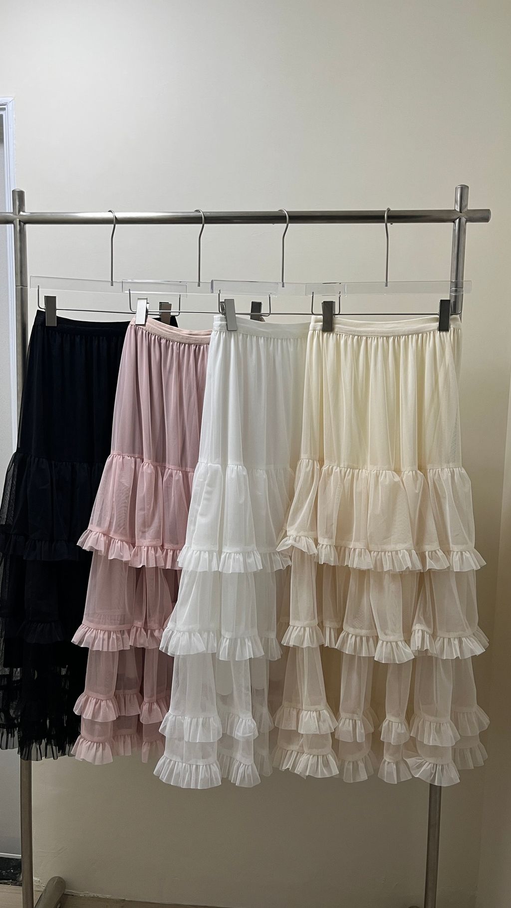 32A05C82-B4D6-48A0-B333-42314551046E