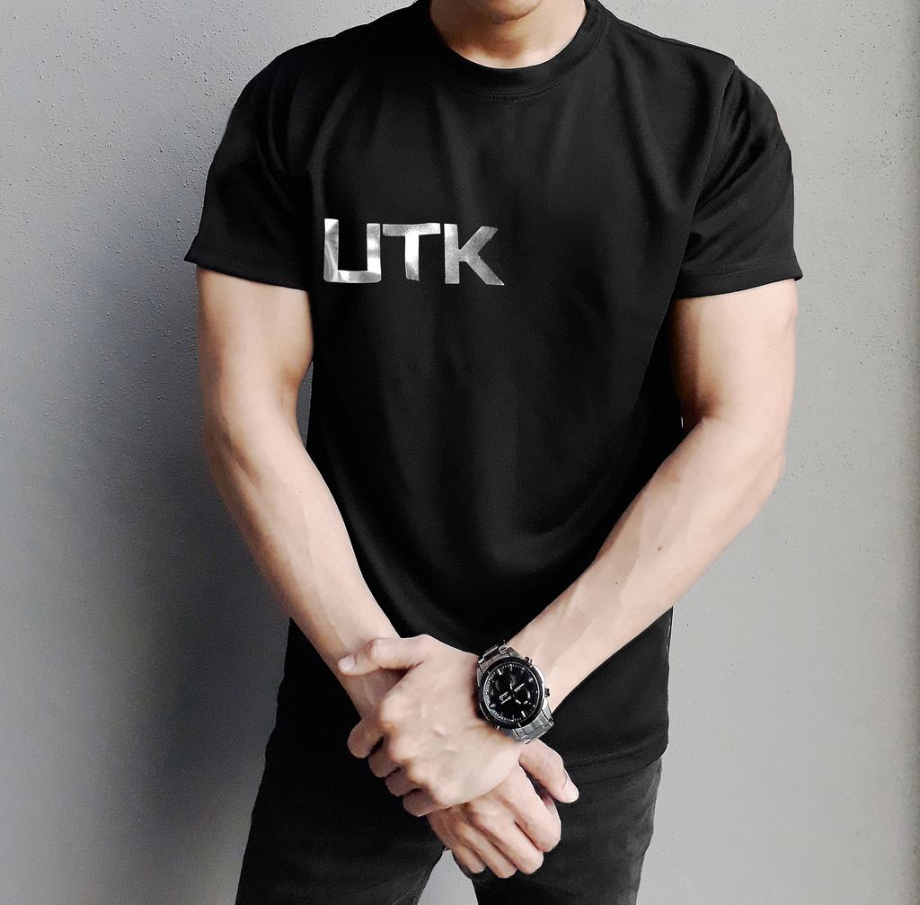 utk black.jpg