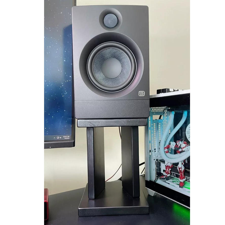 my-11134207-7rasm-mc1lmutwns9562