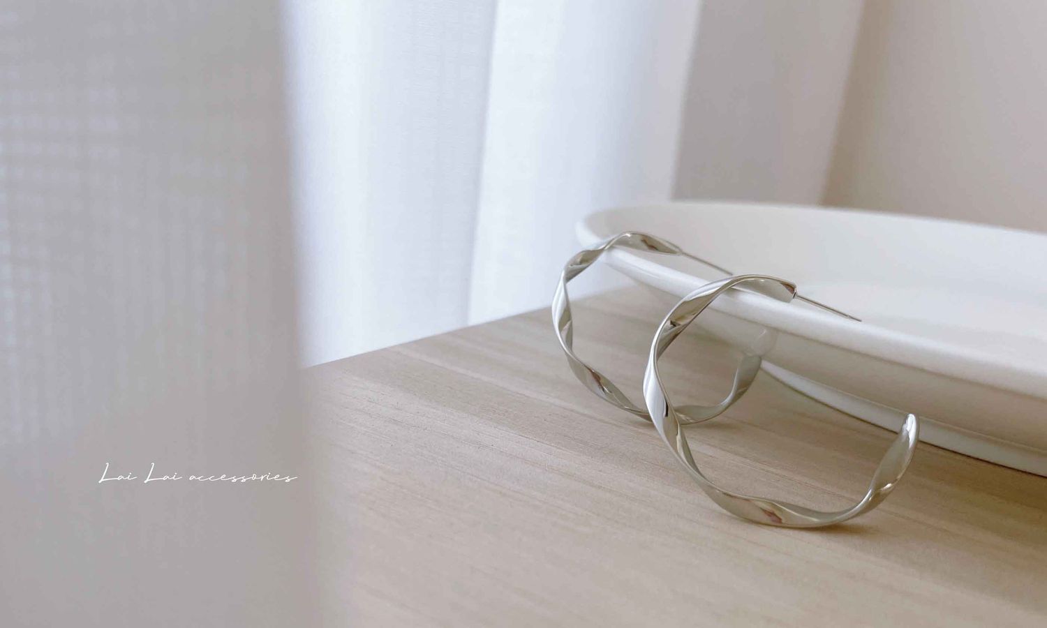 Lai Lai  Accessories - Hey girl