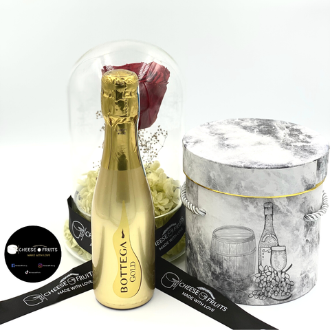 Champagne - Mini Bottega.png