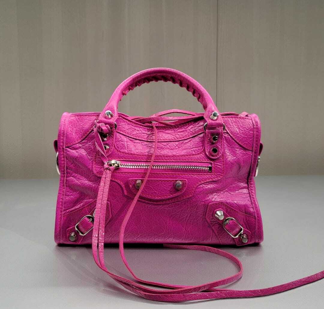 balenciaga classic city aj