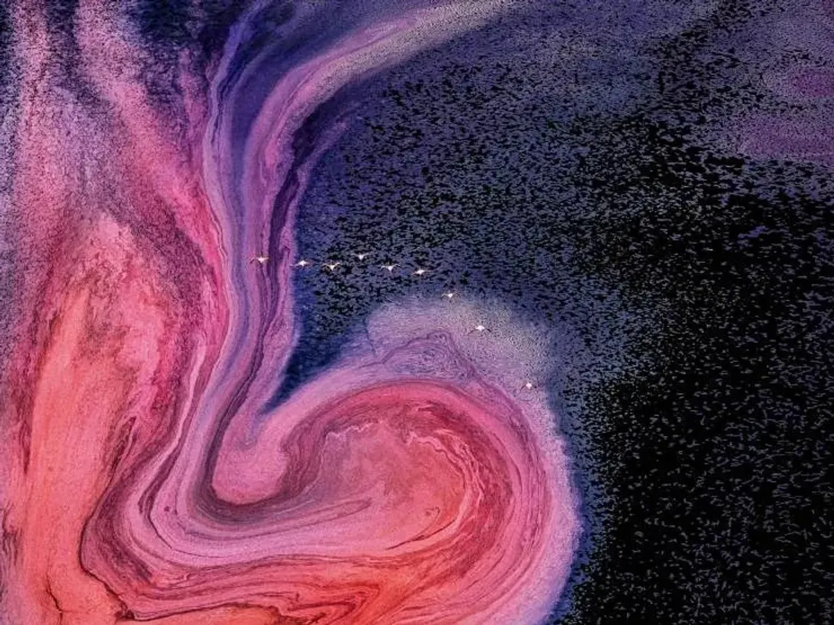 以鏡頭書寫天地之詩的攝影詩人 ~ 羅紅與納純湖